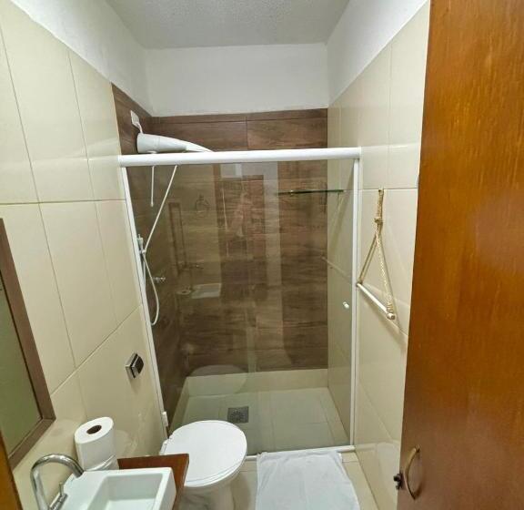 四人标准间, Pousada Orquídeas Do Guarujá