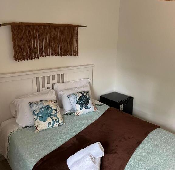 高级三人间, Pousada Orquídeas Do Guarujá