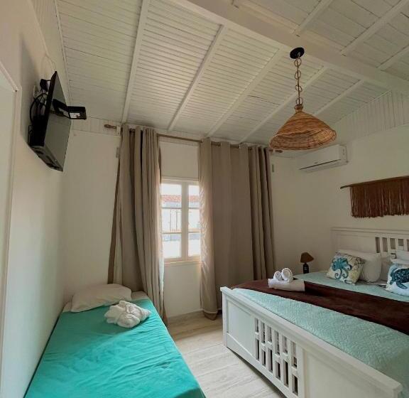 高级三人间, Pousada Orquídeas Do Guarujá