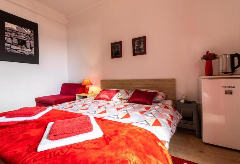 اتاق استاندارد با بالکن و چشمانداز دریا, Rooms Bačić