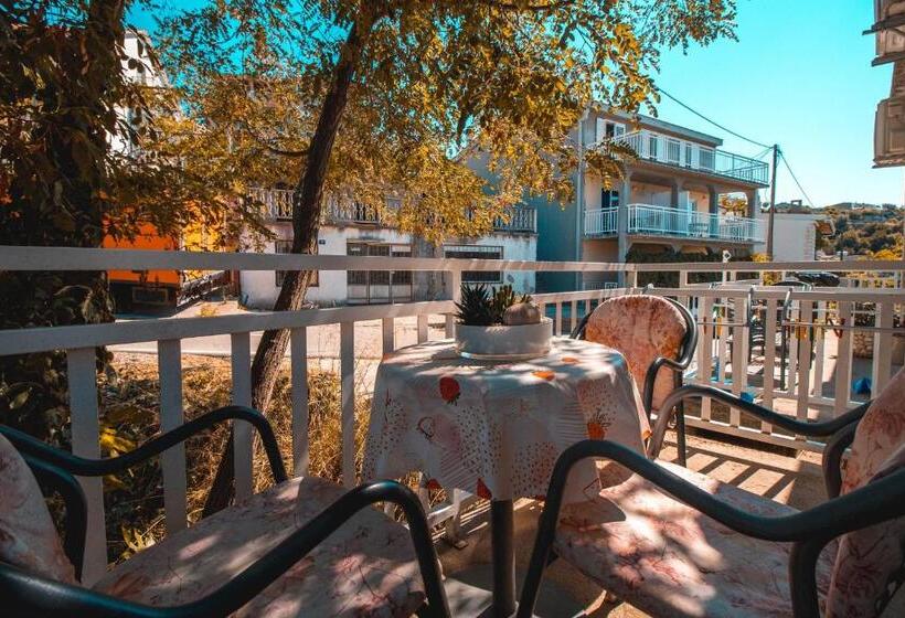 اتاق استاندارد با چشمانداز شهر, Rooms Bačić