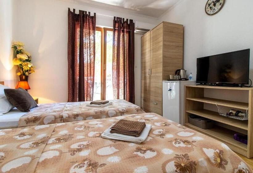اتاق استاندارد با چشمانداز شهر, Rooms Bačić