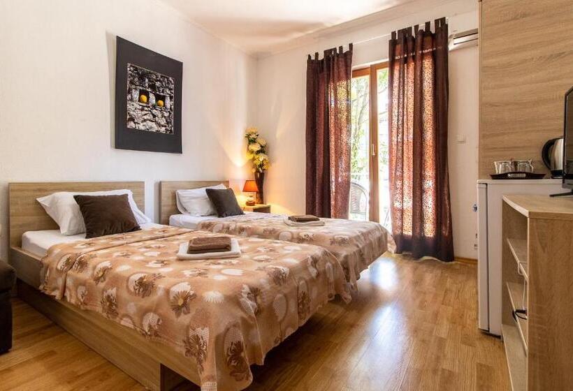 اتاق استاندارد با چشمانداز شهر, Rooms Bačić