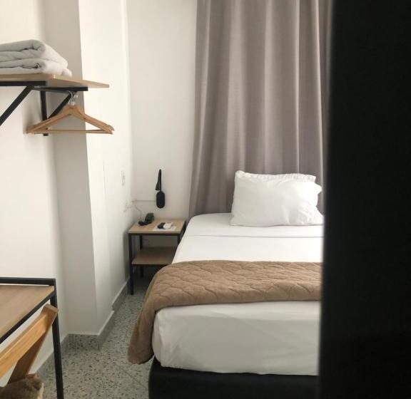 اتاق لوکس یک تخته, Bianco Hotel Boutique