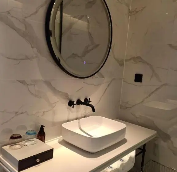 デラックススイート, Tian Yi International Hotel 天艺国际酒店