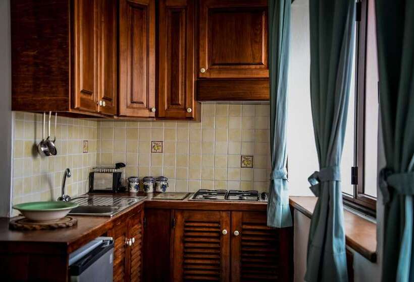 带1个卧室的带海景的公寓, Casa Giuliana