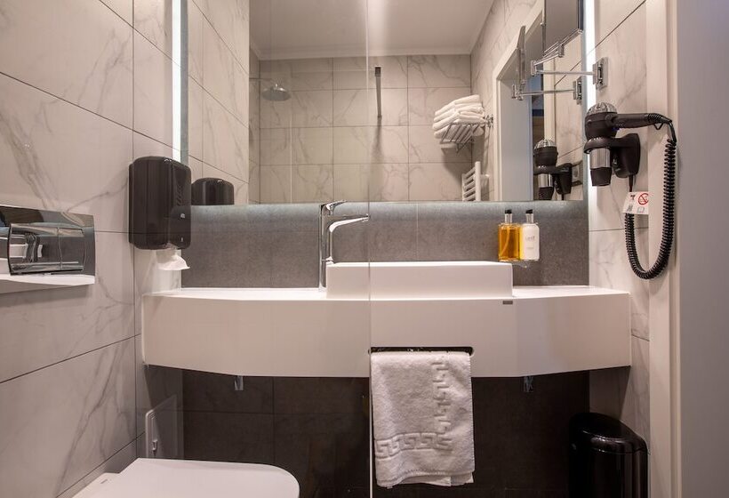 Апартаменты 1 Спальня, Bach Apartments