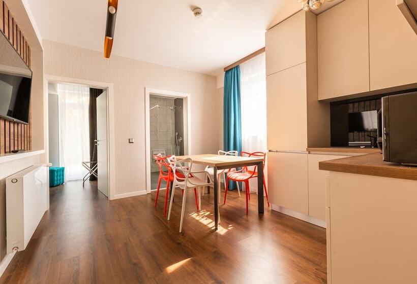 Студия Стандарт, Bach Apartments