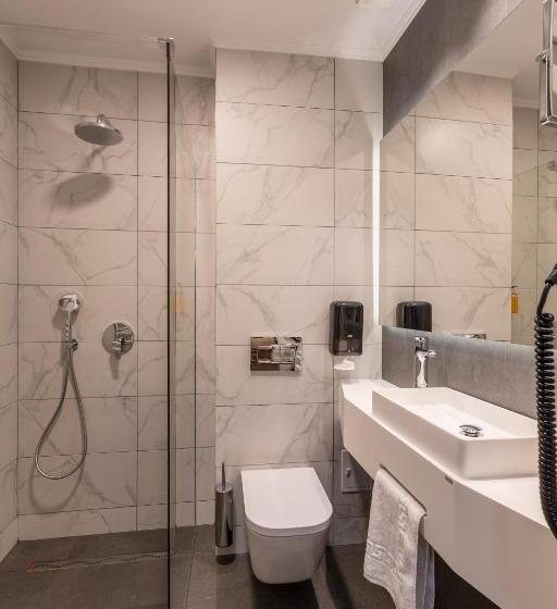 Апартаменты 1 Спальня, Bach Apartments