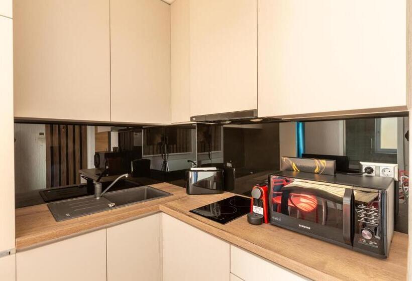 Студия Стандарт, Bach Apartments