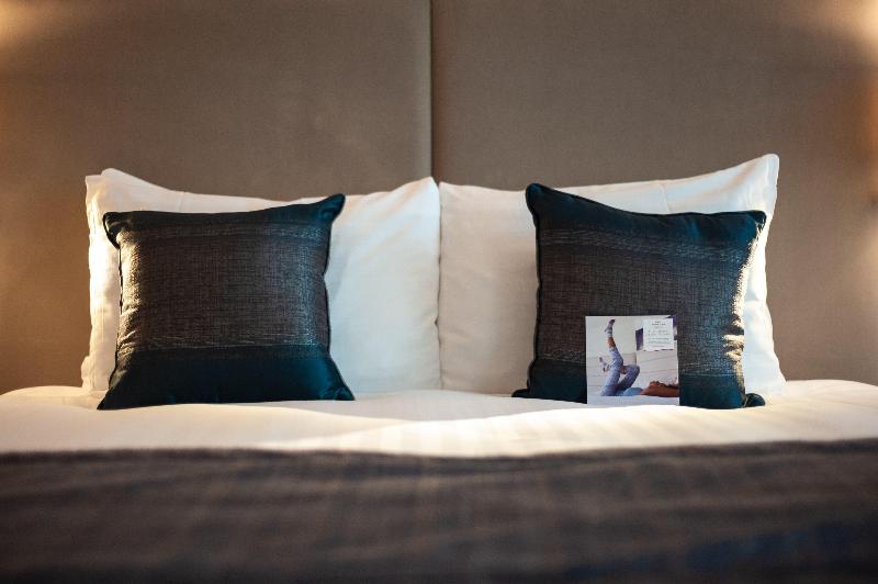 Standard Værelse King Size Seng, Crowne Plaza London Heathrow T4, An Ihg