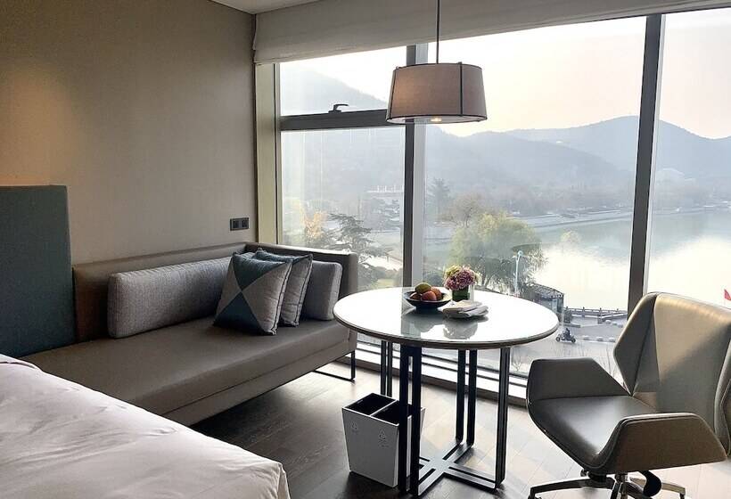 이그제큐티브 룸, Xuzhou Marriott Hotel Lakeview