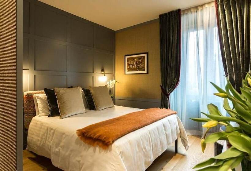 سوییت, Living Suites