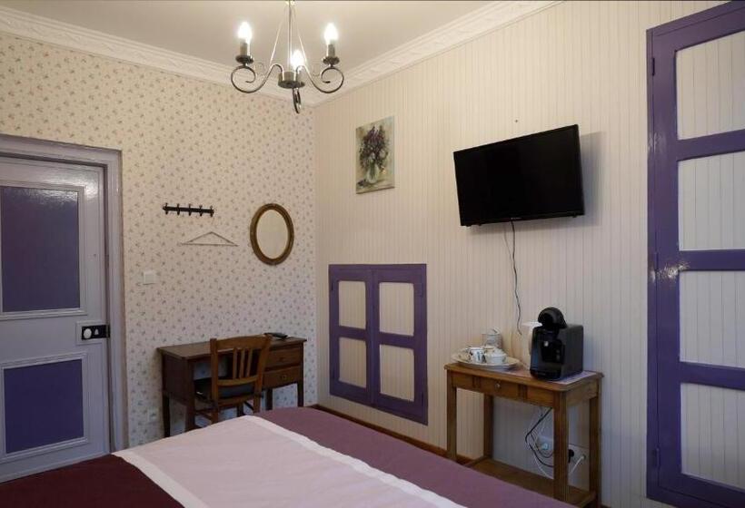 חדר אקונומי, Au Chapitre