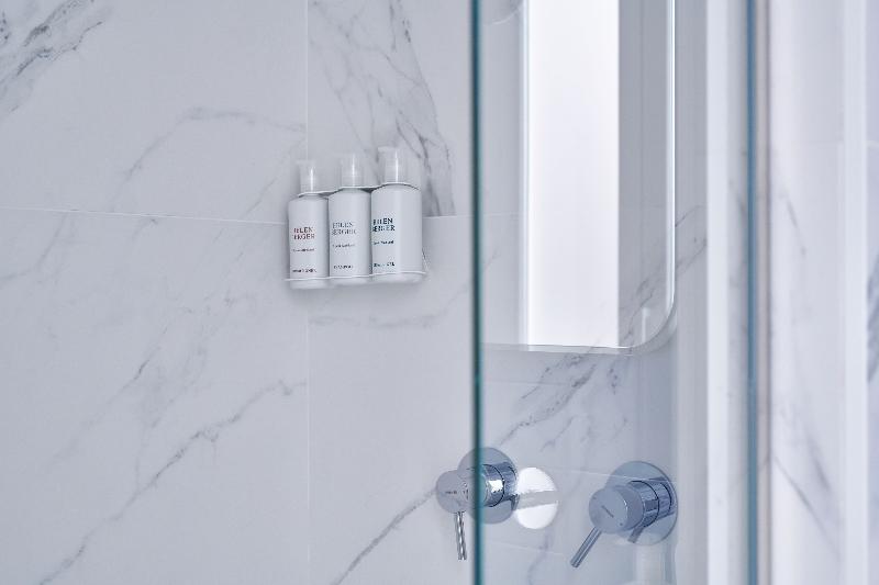 غرفة سوبيريور, Helen Berger Boutique