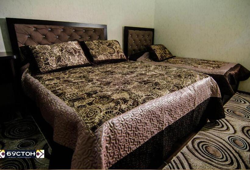 اتاق استاندارد سه نفره, Buston