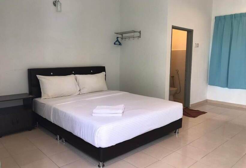 标准间, Alpha Motel