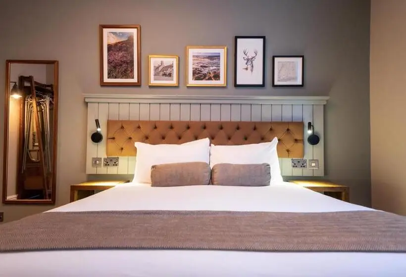 اتاق استاندارد, The Hawes Inn By Innkeeper S Collection
