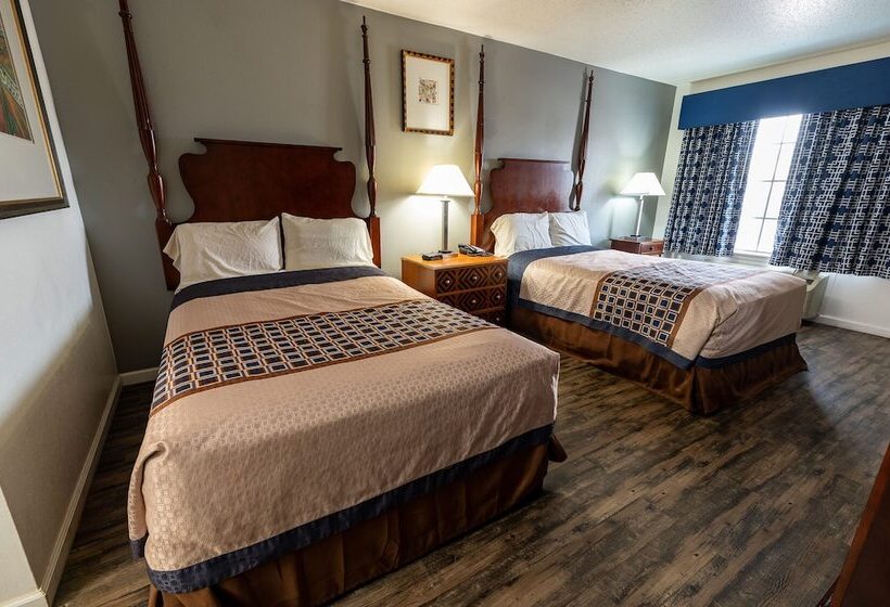 Номер Стандарт Трехместный, American Inn & Suites Russellville