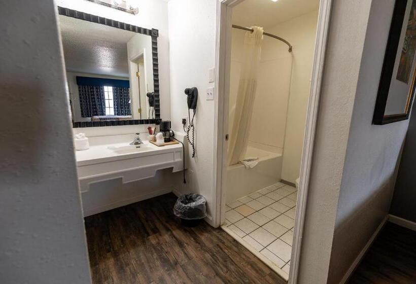 标准间, American Inn & Suites Russellville