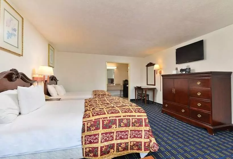 ２ダブルベッドのスタンダードルーム, Americas Best Value Inn Suites South Boston