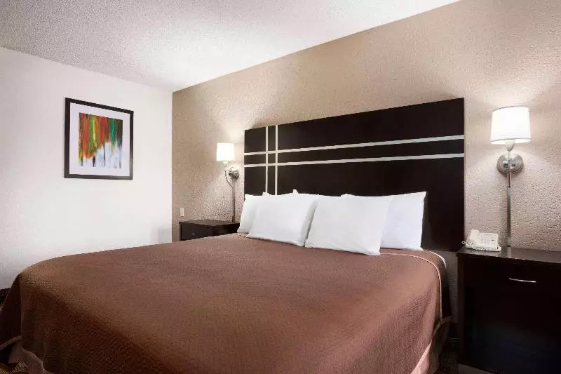 اتاق استاندارد با تخت بزرگ, Travelodge By Wyndham Killeen/fort Hood