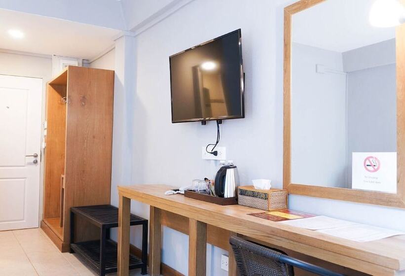 スーペリアールーム, Ratana