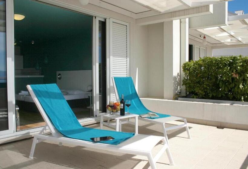 استودیوی استاندارد با چشم‌انداز دریا, Apartments Villa Azzurra Bol