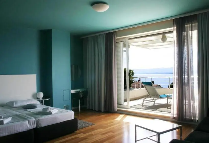 استودیوی استاندارد با چشمانداز دریا, Apartments Villa Azzurra Bol