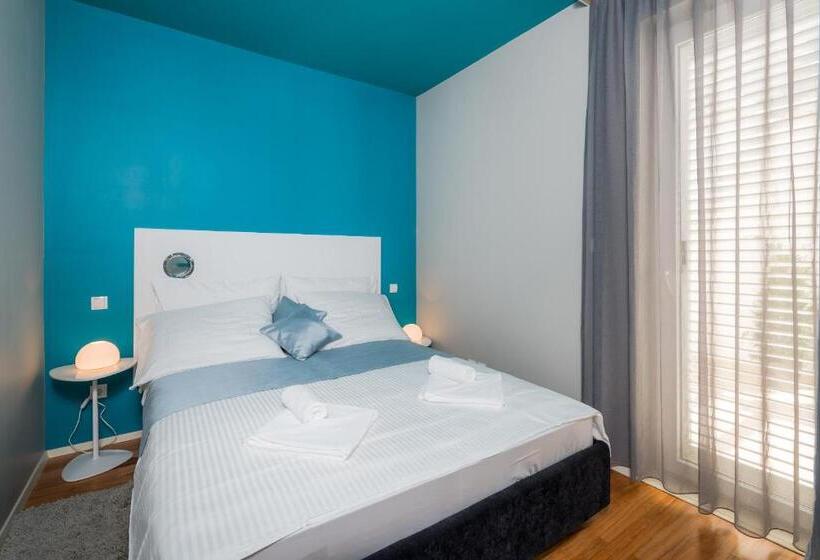 آپارتمان 2 خوابه با چشم‌انداز دریا, Apartments Villa Azzurra Bol