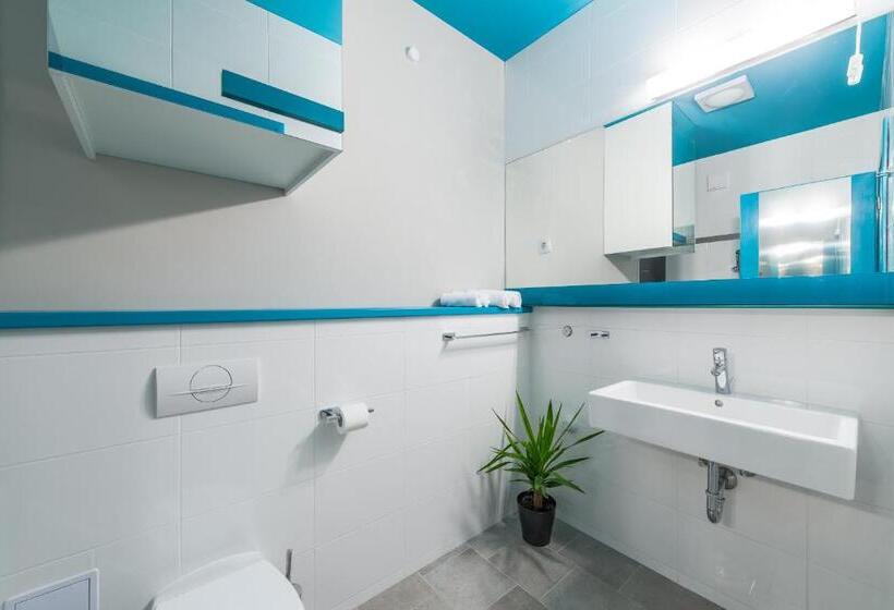 2 Bedroom Deluxe Apartment Sea View, Apartments Villa Azzurra Bol