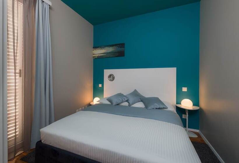 آپارتمان 2 خوابه با چشم‌انداز دریا, Apartments Villa Azzurra Bol