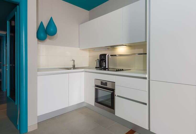 آپارتمان 2 خوابه با چشم‌انداز دریا, Apartments Villa Azzurra Bol