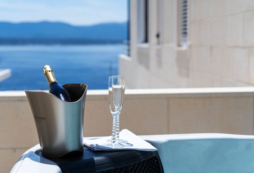 , Apartments Villa Azzurra Bol