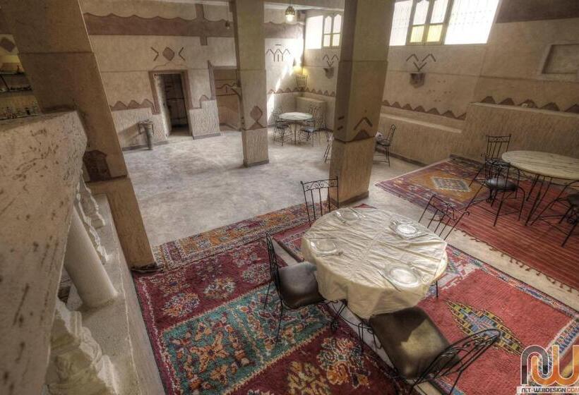 اتاق استاندارد, Kasbah Amgoune