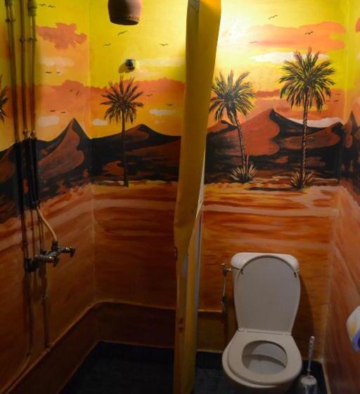 اتاق استاندارد, Kasbah Amgoune