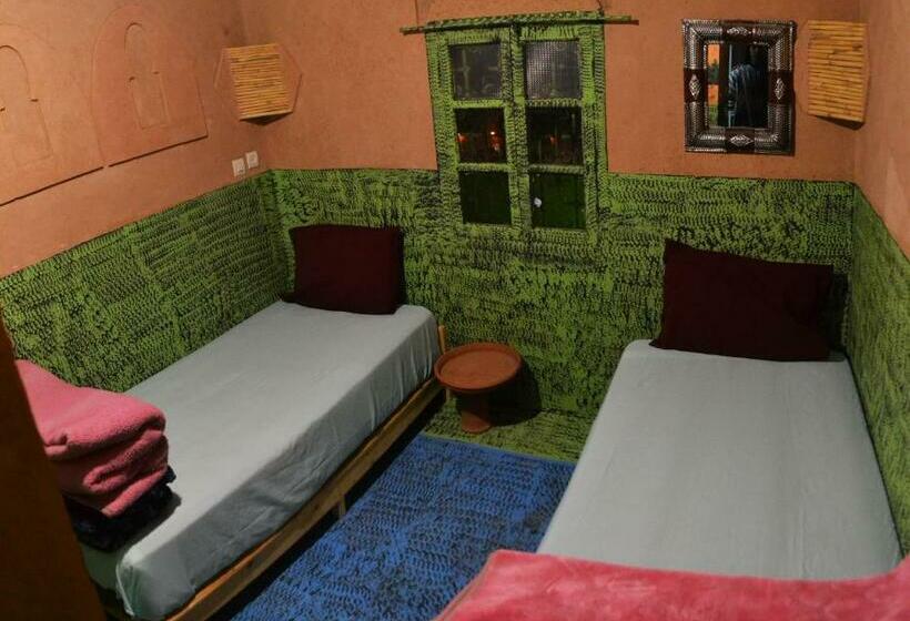 اتاق استاندارد, Kasbah Amgoune