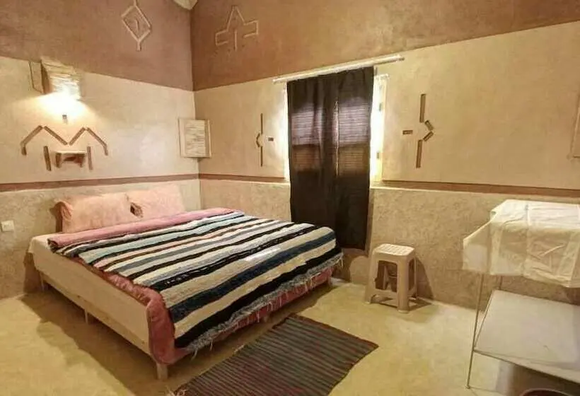 スタンダードルーム, Kasbah Amgoune