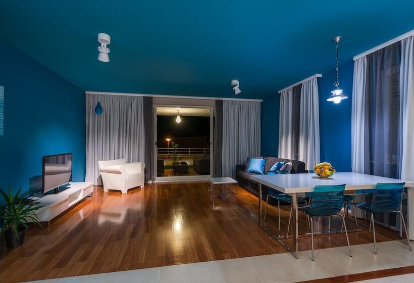 آپارتمان 2 خوابه با چشم‌انداز دریا, Apartments Villa Azzurra Bol