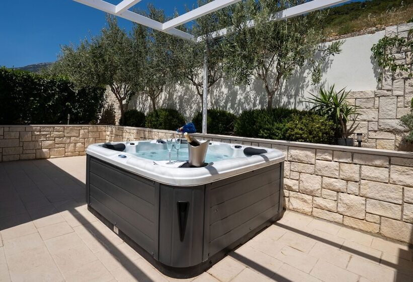 , Apartments Villa Azzurra Bol