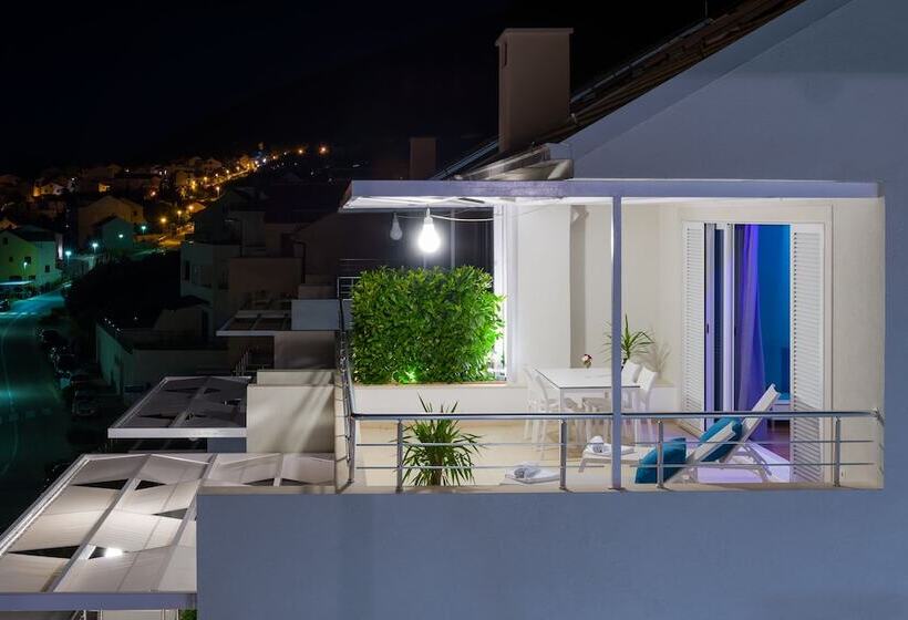 , Apartments Villa Azzurra Bol