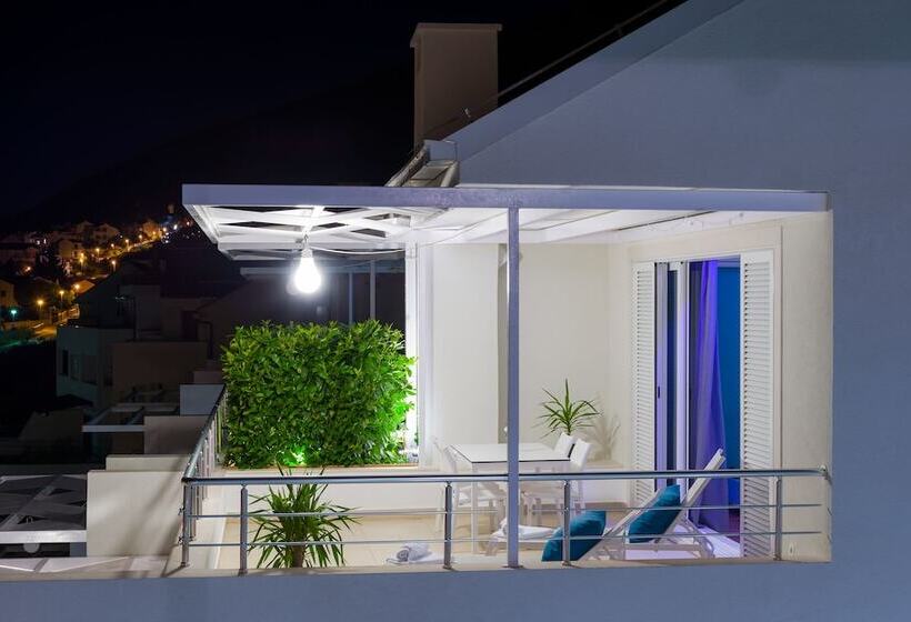, Apartments Villa Azzurra Bol