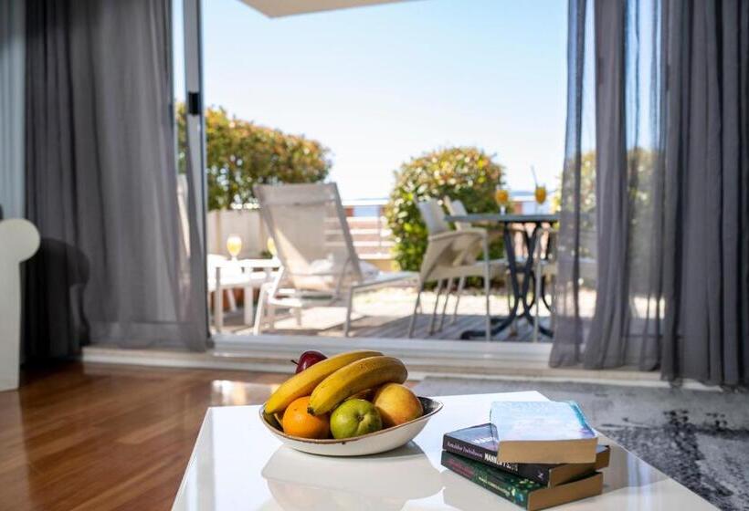 آپارتمان 2 خوابه با چشم‌انداز دریا, Apartments Villa Azzurra Bol