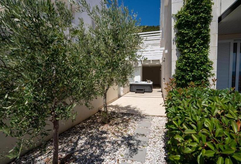 آپارتمان 2 خوابه با چشم‌انداز دریا, Apartments Villa Azzurra Bol