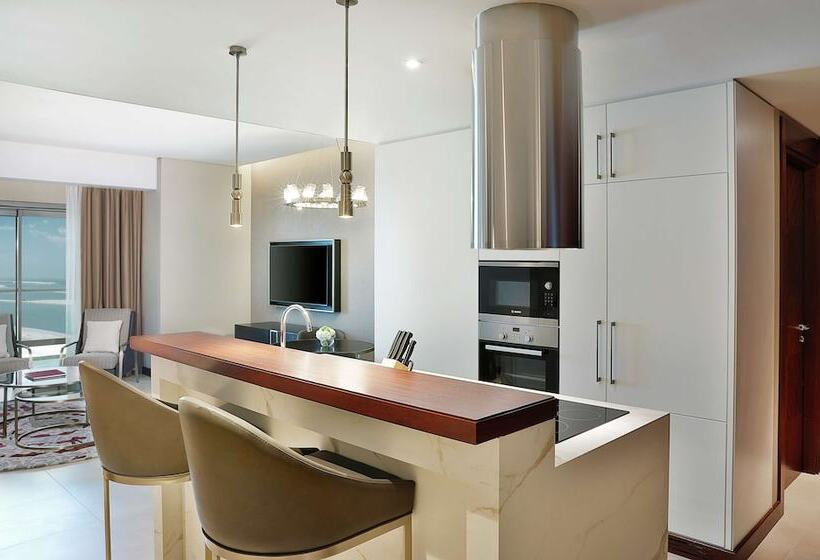 سوییت لوکس, Hilton Doha The Pearl