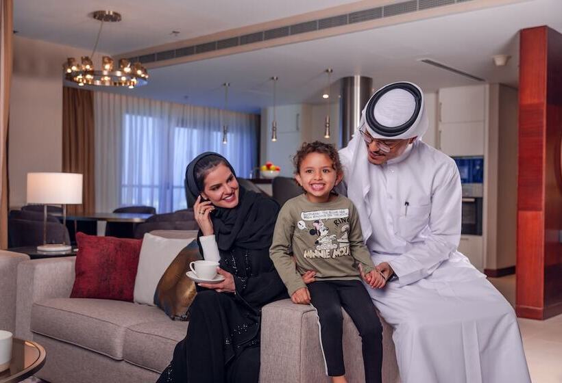 سوئیت 2 خوابه, Hilton Doha The Pearl