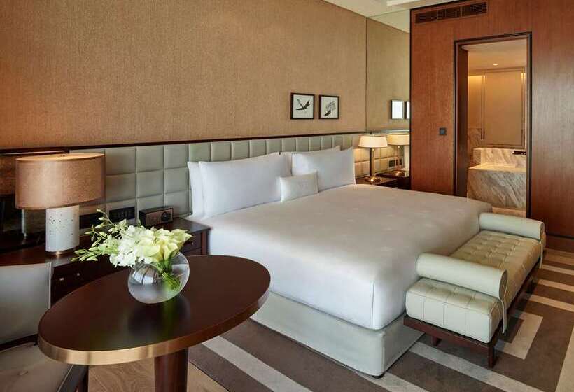 سوییت, Hilton Doha The Pearl