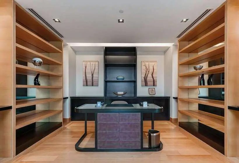 سوییت سوپریور, Hilton Doha The Pearl