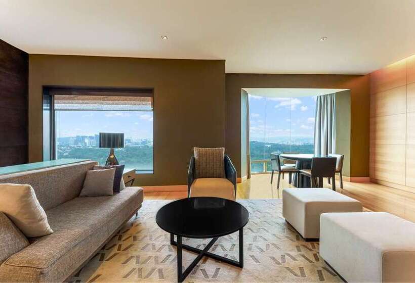 سوییت سوپریور, Hilton Doha The Pearl