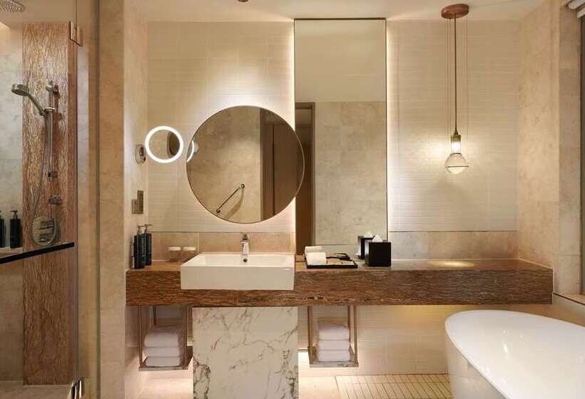 سوئیت 2 خوابه, Hilton Doha The Pearl